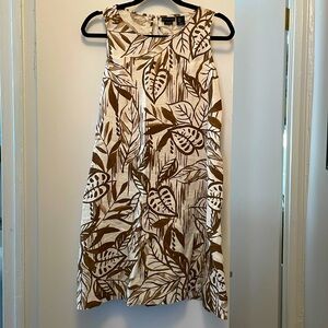 TAHARI Linen shift dress